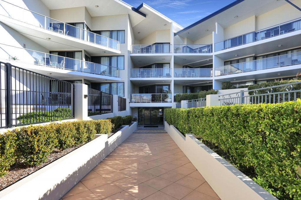 105/21-23 Marine Dr, Tea Gardens, NSW 2324