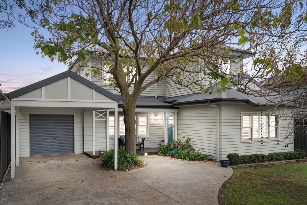 64 Hoffmans Rd, Essendon, VIC 3040
