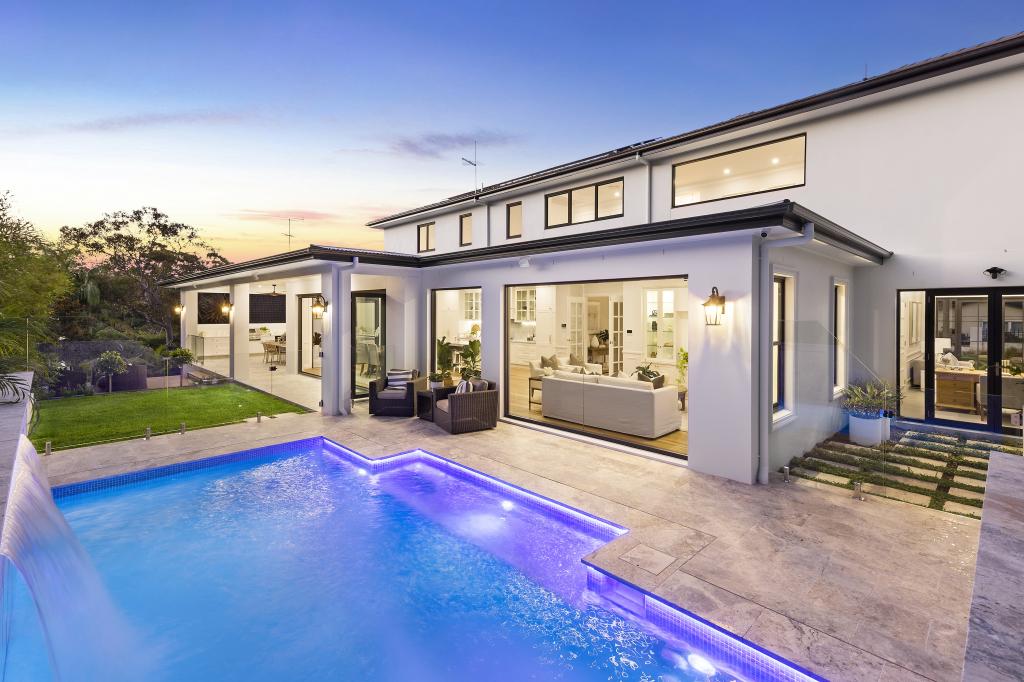 2 Vasey Cl, St Ives Chase, NSW 2075