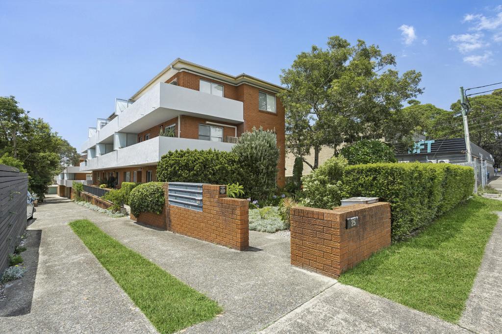 11/25 OLIVER ST, FRESHWATER, NSW 2096