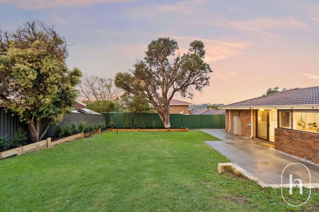 21 Warrandyte Dr, Craigie, WA 6025
