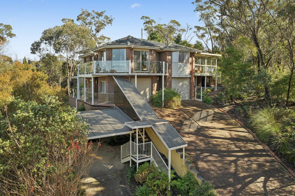30 Glenview Rd, Wentworth Falls, NSW 2782
