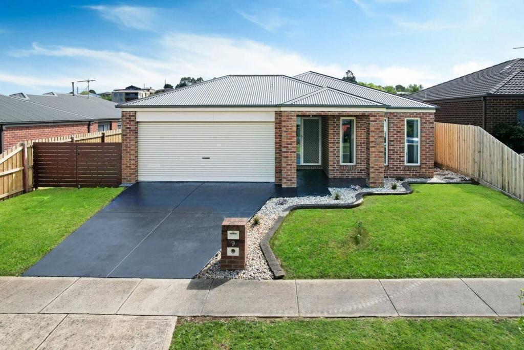 9 Howard St, Warragul, VIC 3820