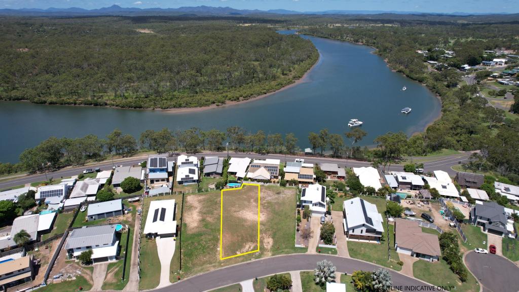 9 Richard St, Boyne Island, QLD 4680