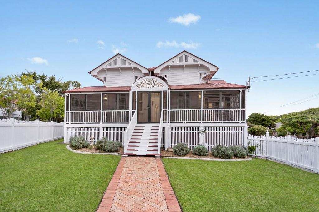 70 Raby Rd, Coorparoo, QLD 4151