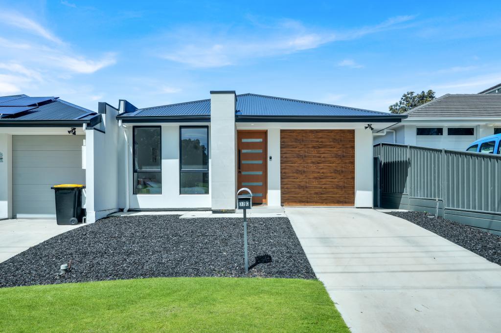 32C BERRYMAN DR, MODBURY, SA 5092
