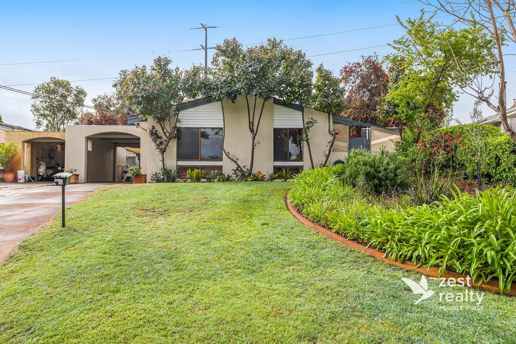 4 ENDEAVOUR AVE, BULL CREEK, WA 6149