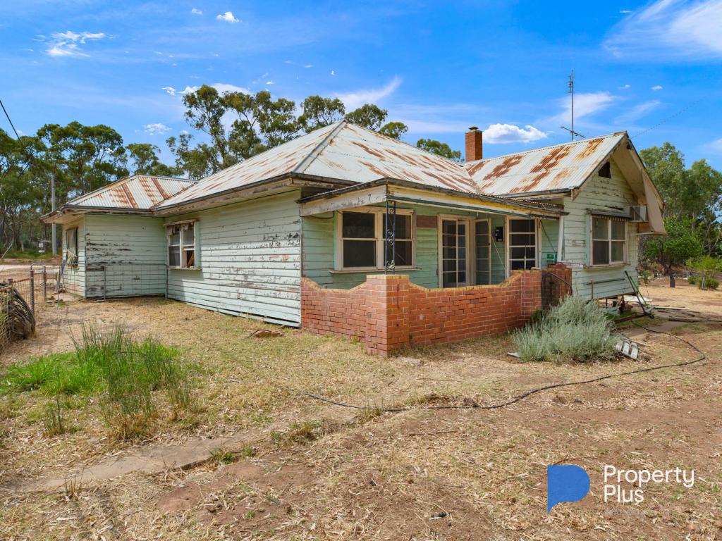 7 Talgitcha St, Wedderburn, VIC 3518
