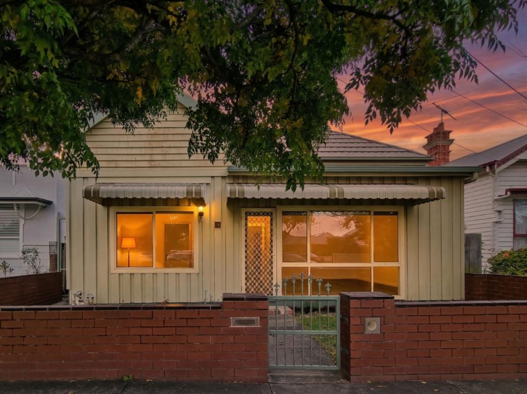 9 Foster St, South Geelong, VIC 3220