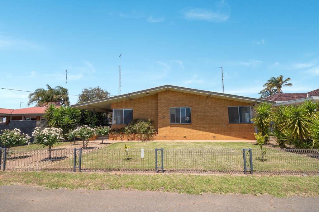 264 Neeld St, West Wyalong, NSW 2671