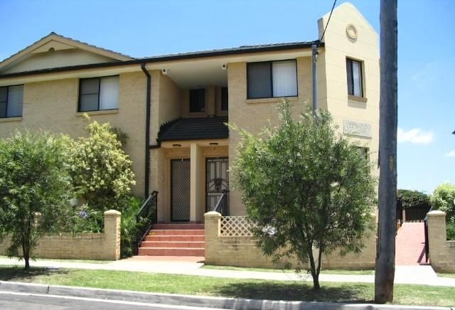 8/93-95 Clyde St, Guildford, NSW 2161