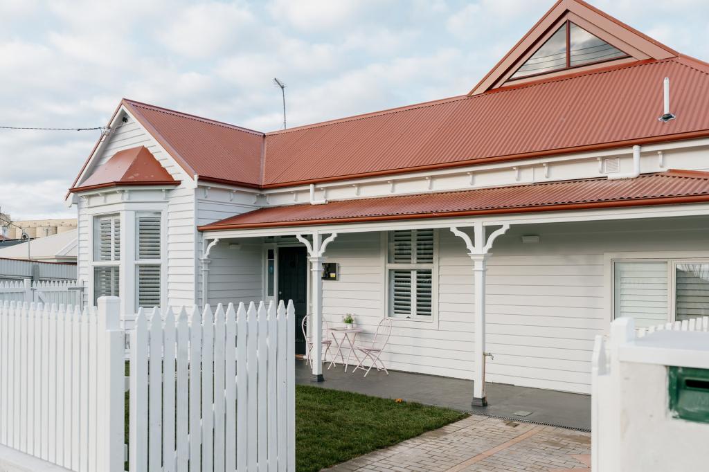 75 Wenvoe St, Devonport, TAS 7310