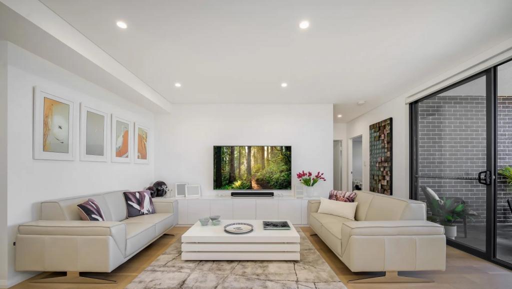 207/7 PITTWATER RD, GLADESVILLE, NSW 2111