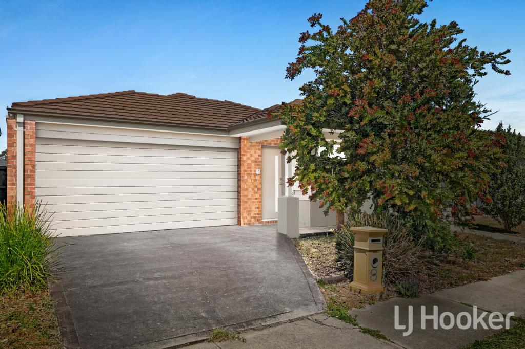 8 BOSWELL PL, TRUGANINA, VIC 3029