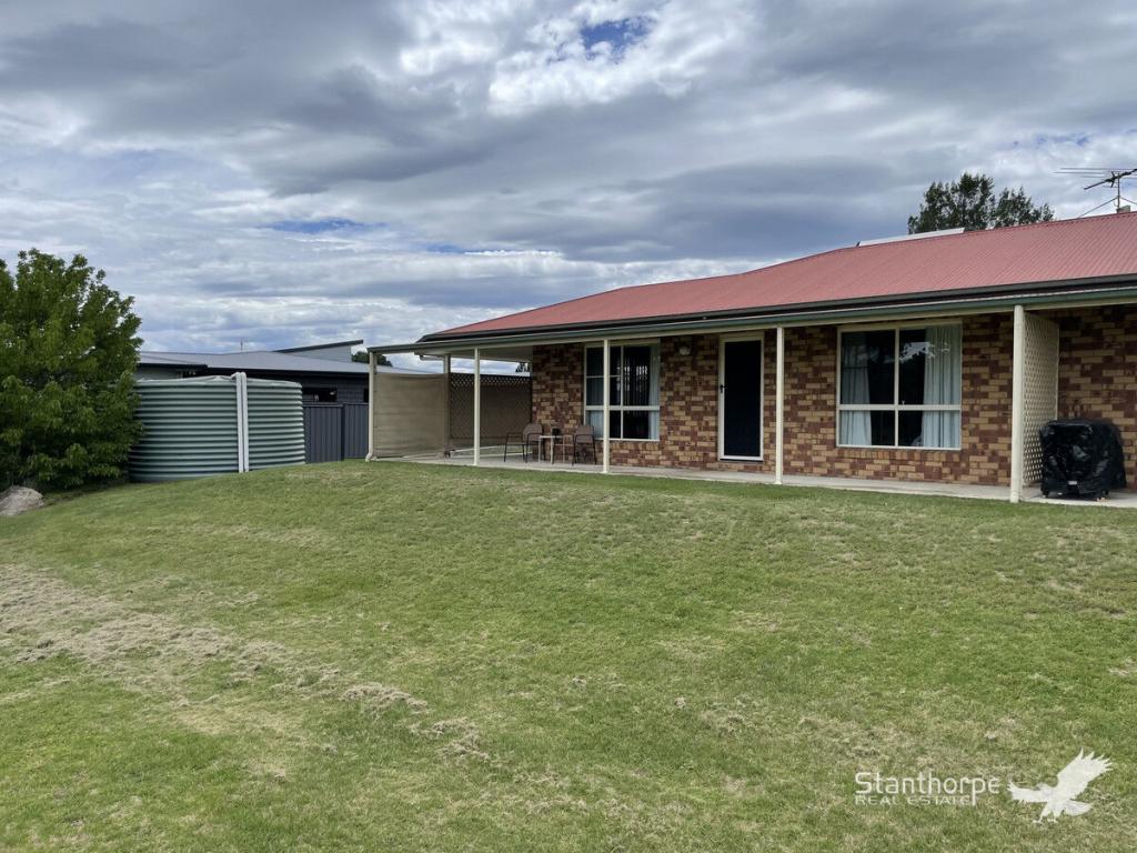 32B GRANITE ST, STANTHORPE, QLD 4380