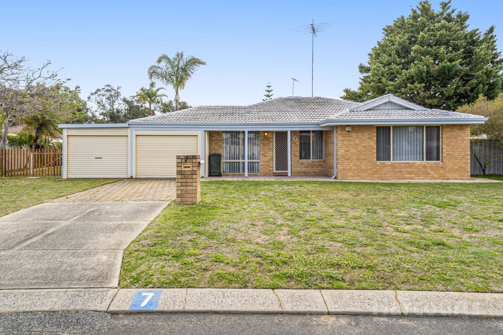 7 Norwich Cl, Greenfields, WA 6210