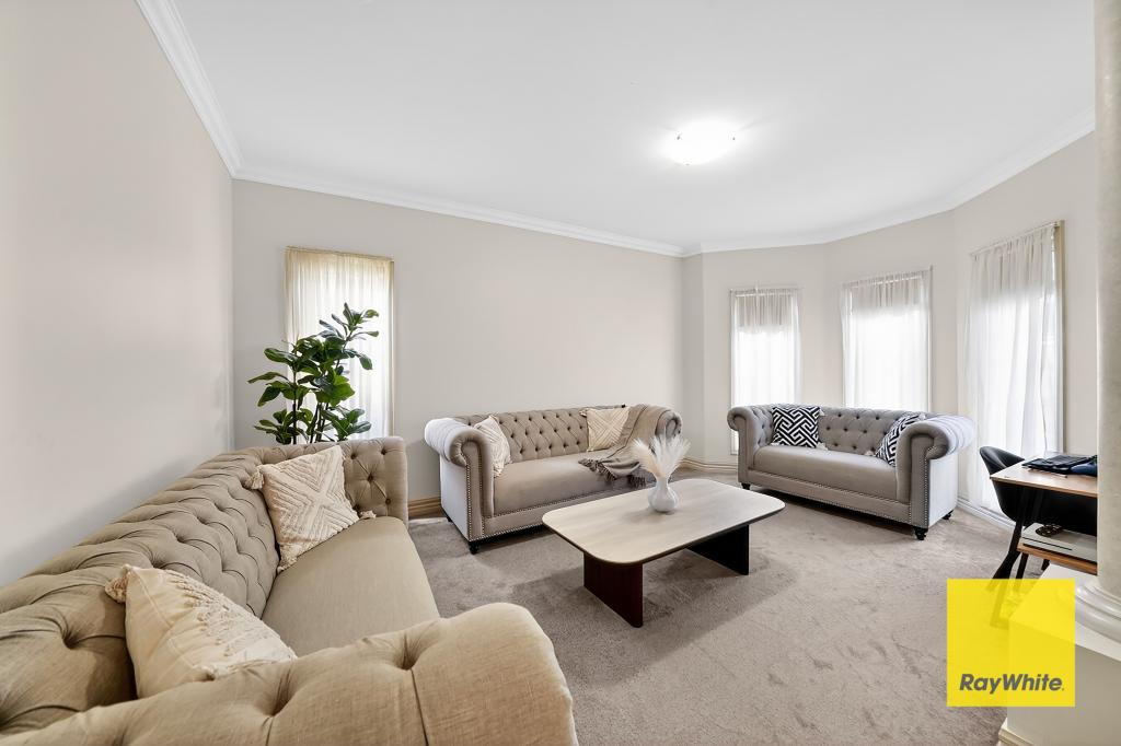 33 Studley Park Way, Caroline Springs, VIC 3023