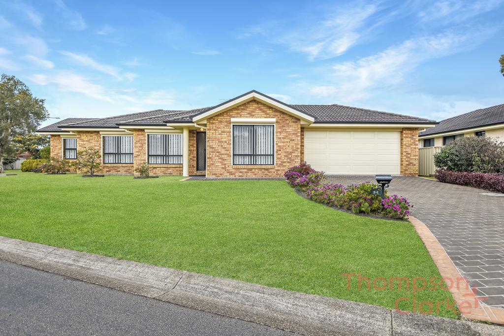 2/1 Drysdale Cres, Metford, NSW 2323