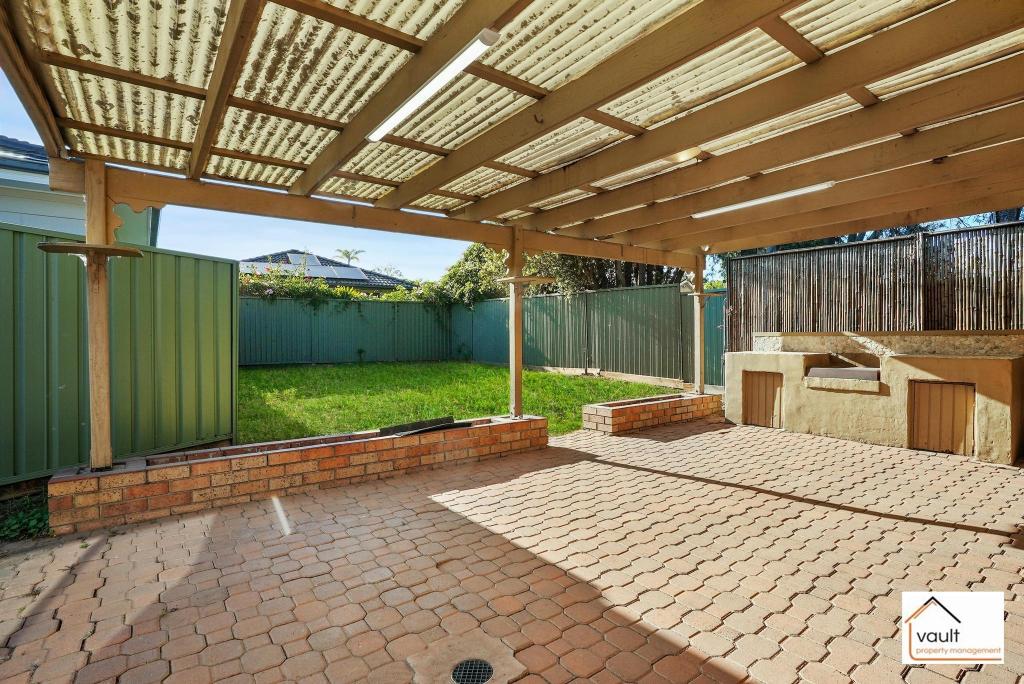 68 Epsom Rd, Chipping Norton, NSW 2170