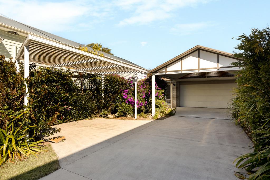 16 Connaught St, Sandgate, QLD 4017