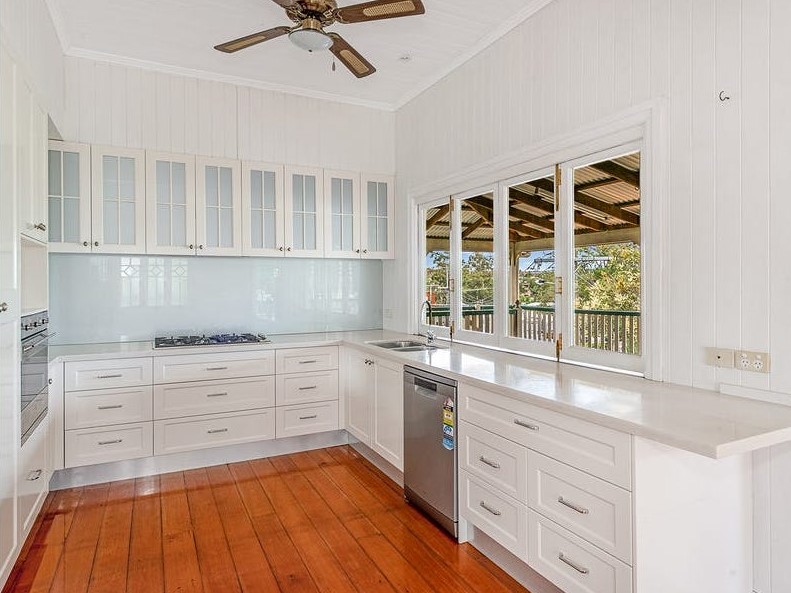 91 Carranya St, Camp Hill, QLD 4152