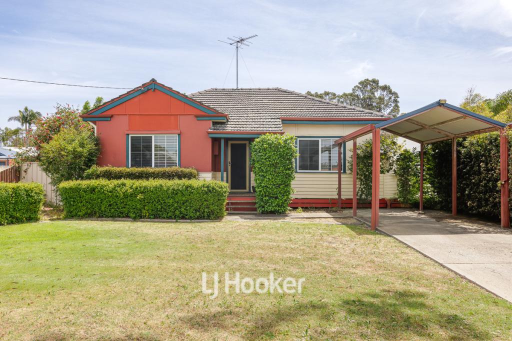 14 FRANKEL ST, CAREY PARK, WA 6230