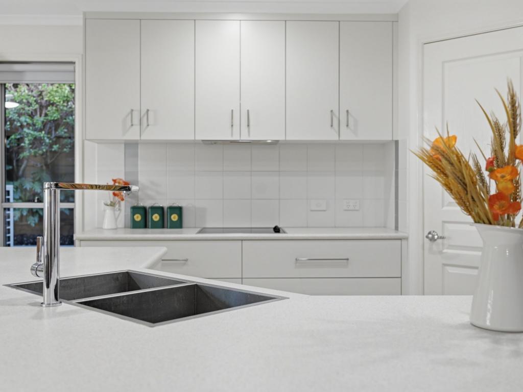 24 MAWSON CL, NORTH BOAMBEE VALLEY, NSW 2450