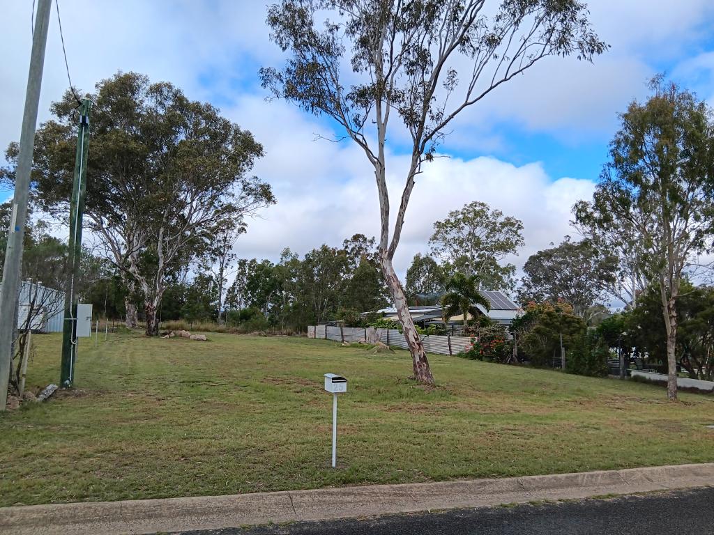 25 Pool St, Maidenwell, QLD 4615