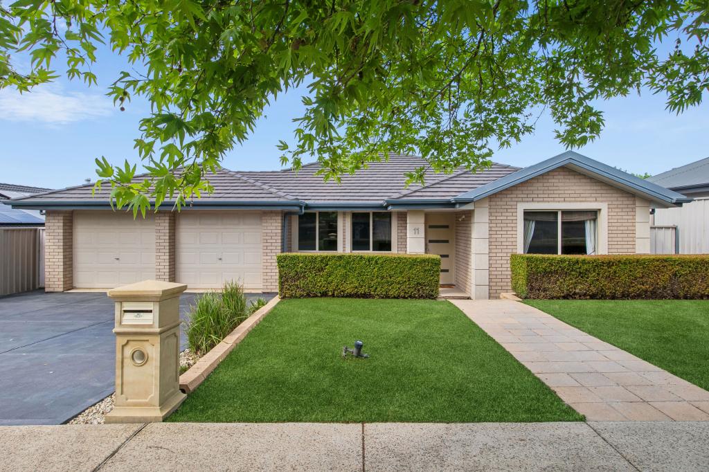 11 Belmont Cres, Mount Barker, SA 5251