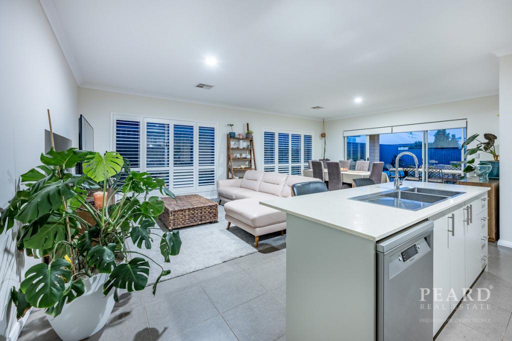 29 Marlinspike Bvd, Jindalee, WA 6036