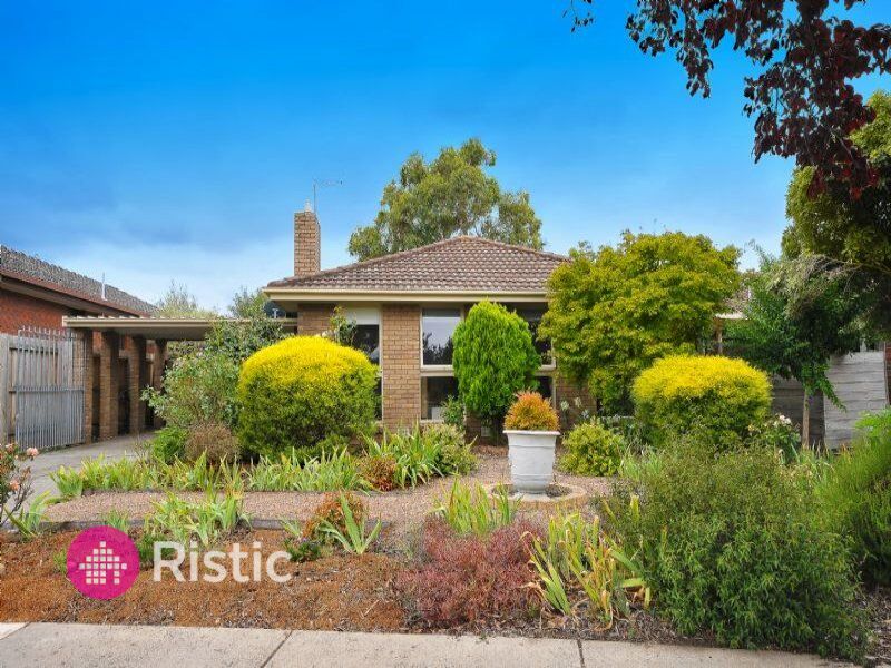 10 Severn St, Epping, VIC 3076