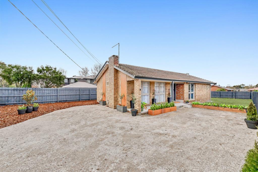 24 Russell St, Cranbourne, VIC 3977