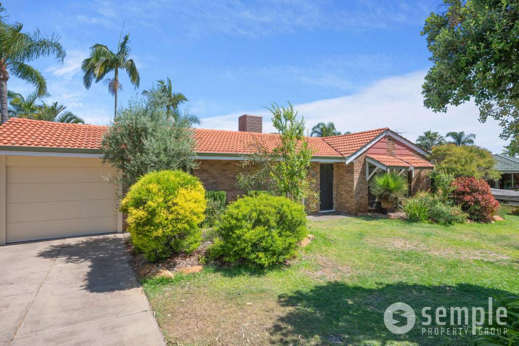 4 Lakeview Pl, Bibra Lake, WA 6163