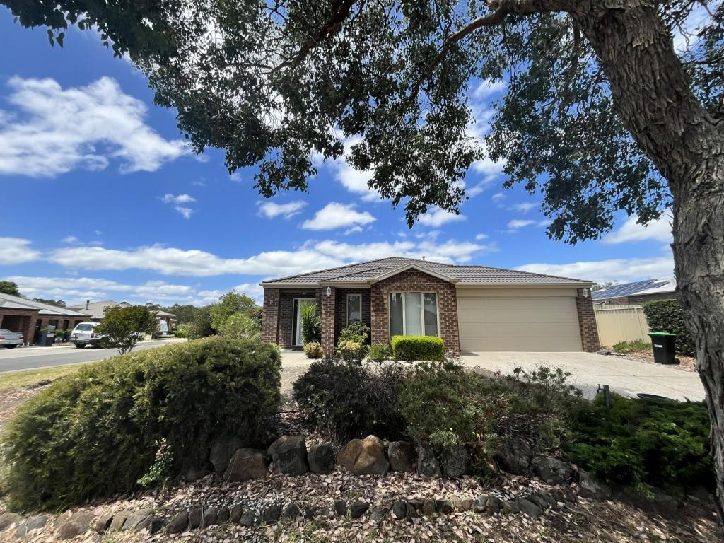 1 Furnari Cl, Broadford, VIC 3658