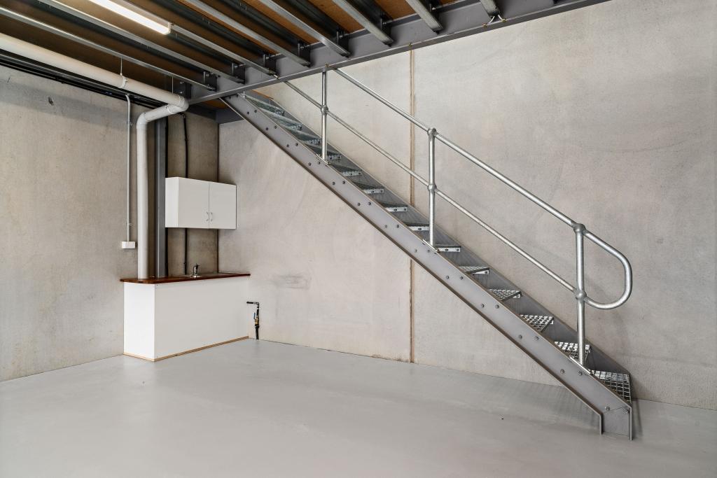 6/1 INDUSTRIAL WAY, COWES, VIC 3922