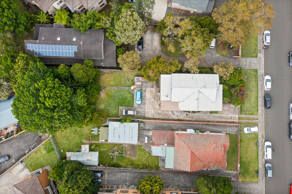 13 Staff St, Wollongong, NSW 2500