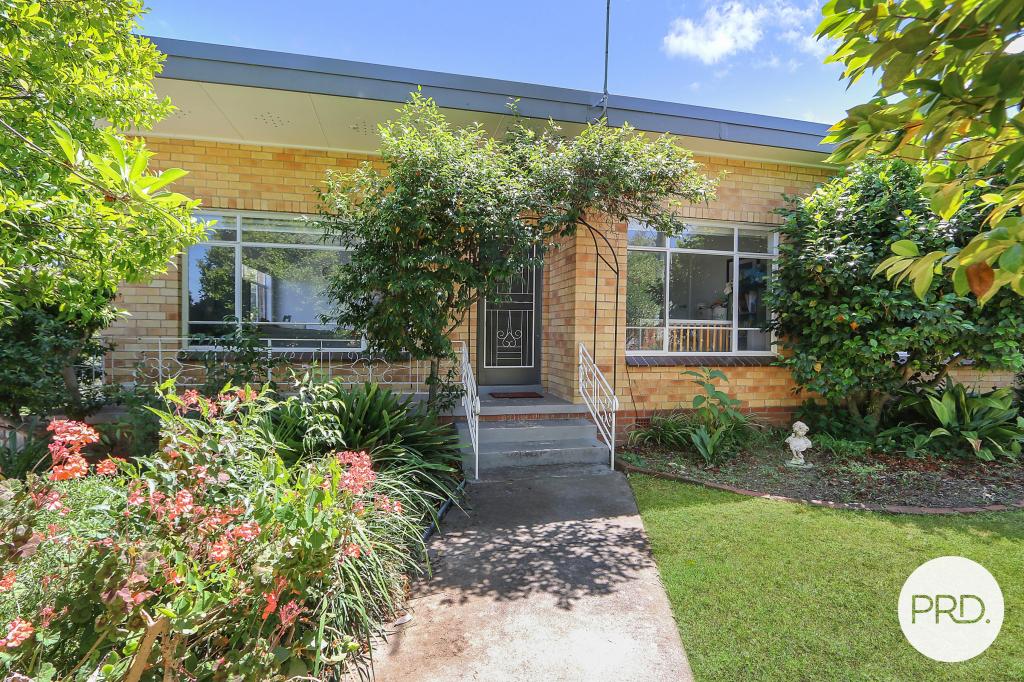 208 Walsh St, East Albury, NSW 2640