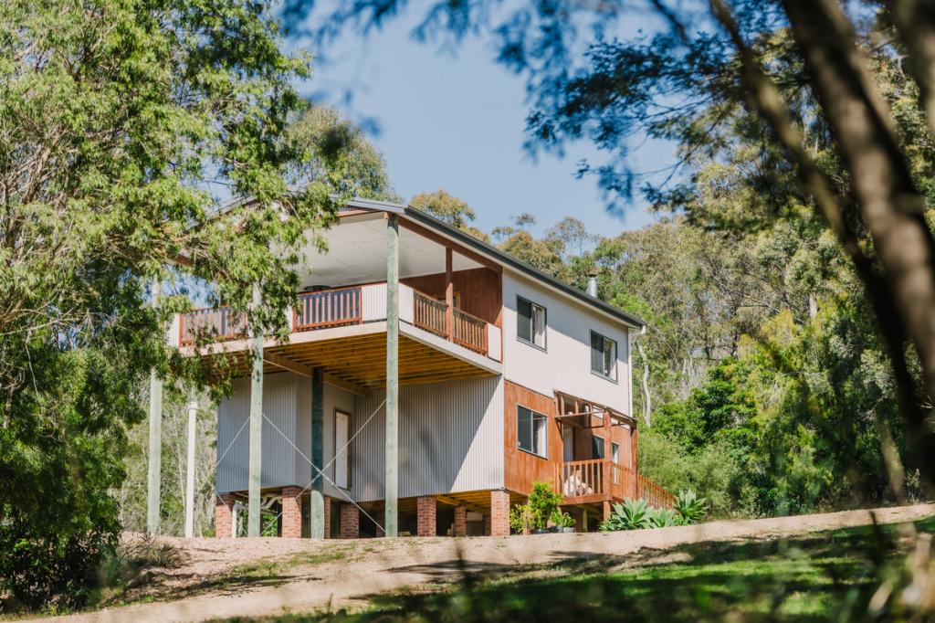 10 CORREA CL, MILLINGANDI, NSW 2549