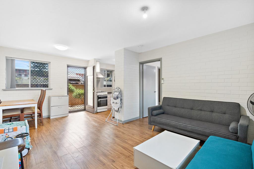 45/15 GLENDOWER WAY, SPEARWOOD, WA 6163