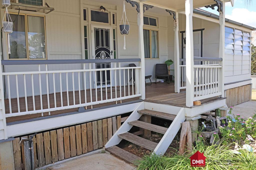 87 LYONS ST, MUNDUBBERA, QLD 4626