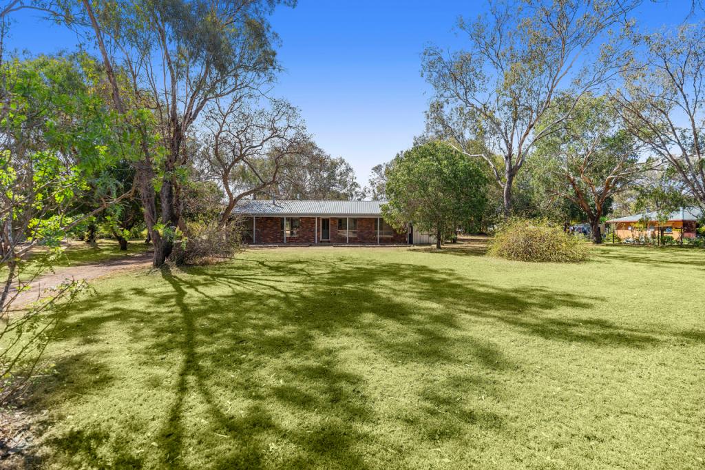 3 Wilga Ave, Oakey, QLD 4401