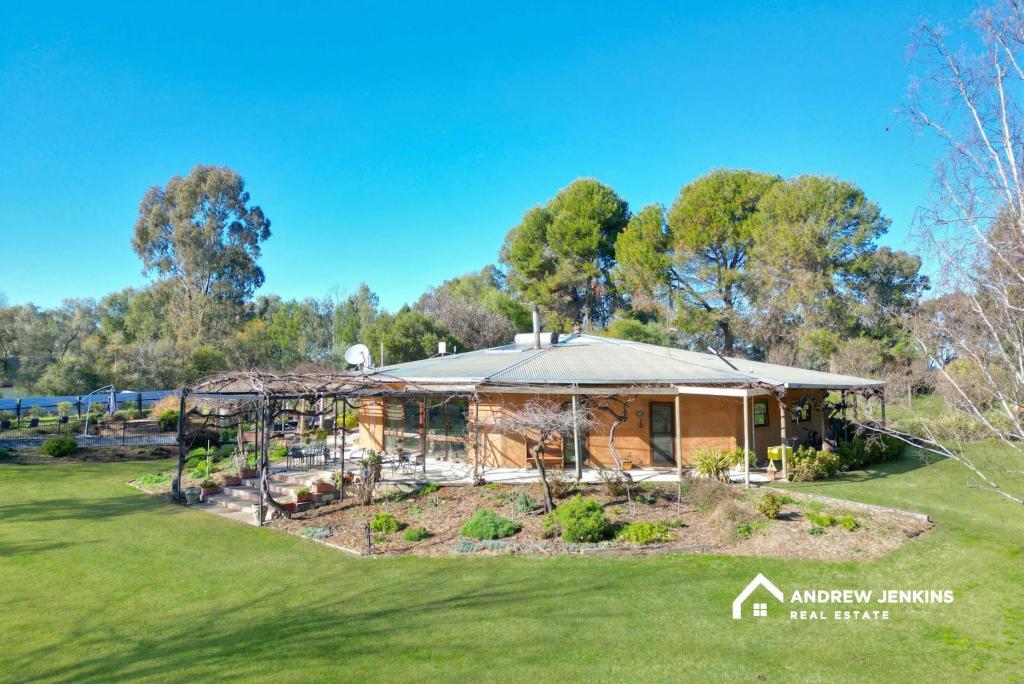 781 Healy Rd, Cobram, VIC 3644