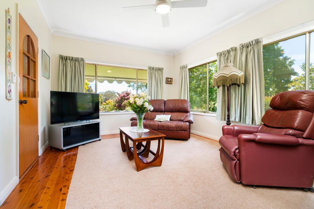 121 BURRUMBUTTOCK BROCKLESBY RD, BURRUMBUTTOCK, NSW 2642