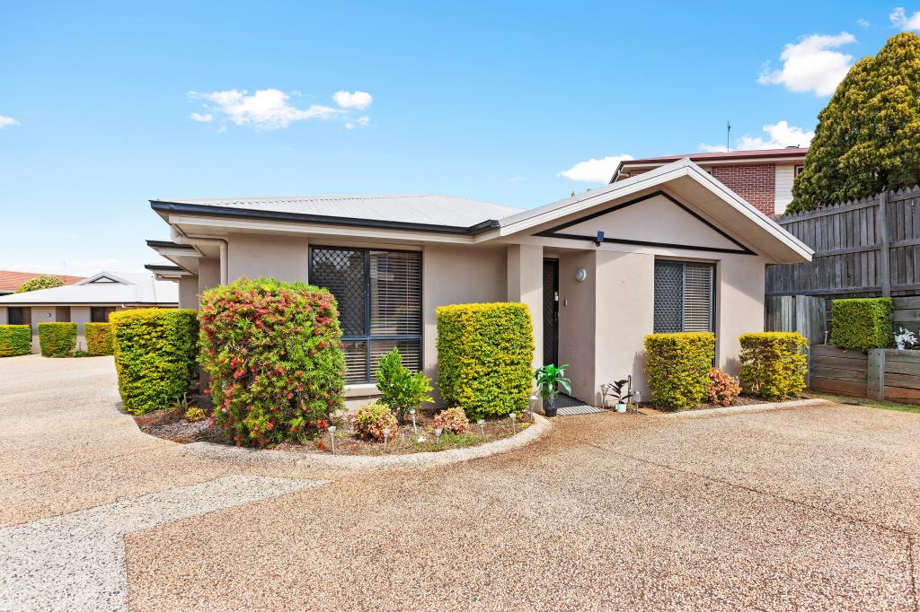 1/8 Mason Ct, Kearneys Spring, QLD 4350