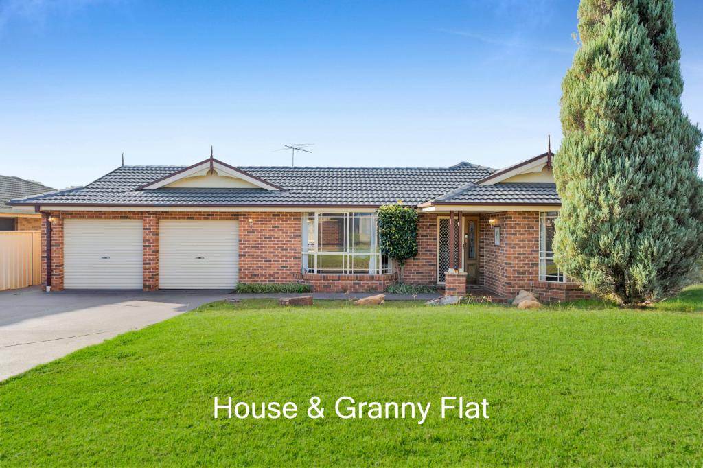 15 Moss Pl, St Helens Park, NSW 2560