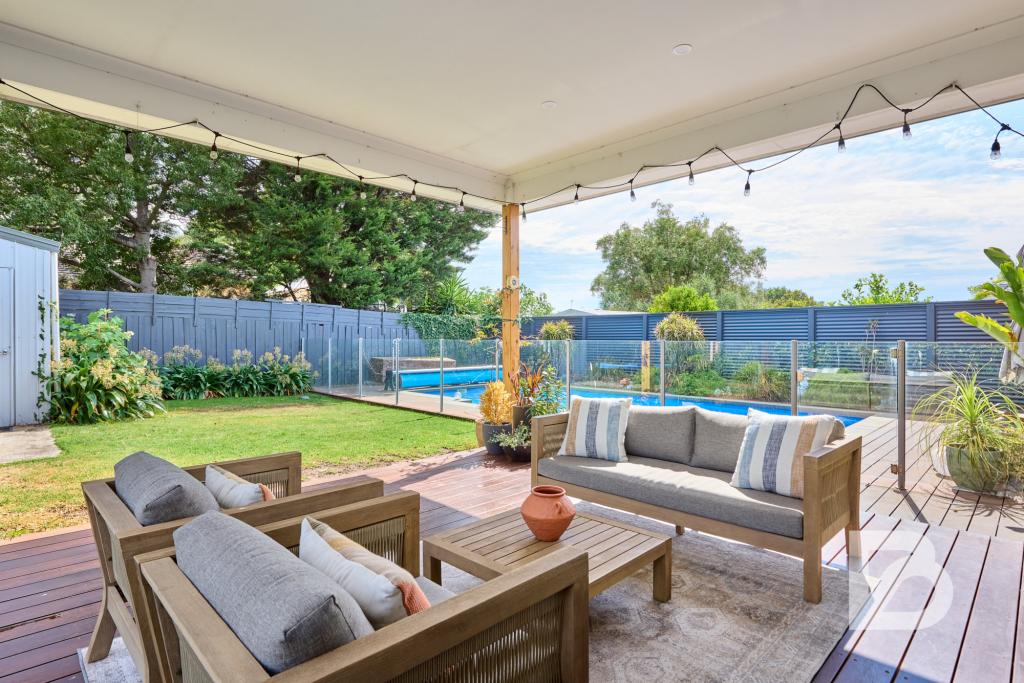 27 Vialls Ave, Parkdale, VIC 3195