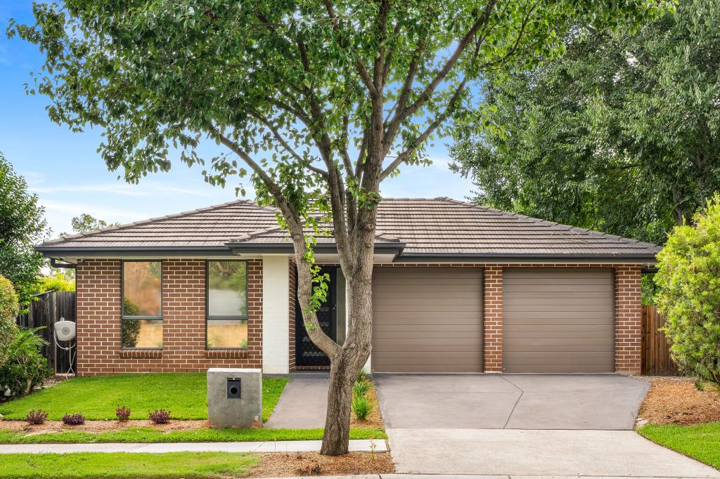 8 Spinebill Pl, Cranebrook, NSW 2749