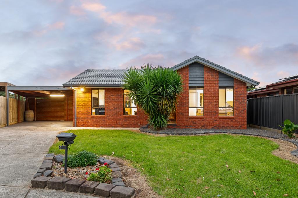 5 Protea Ct, Mill Park, VIC 3082