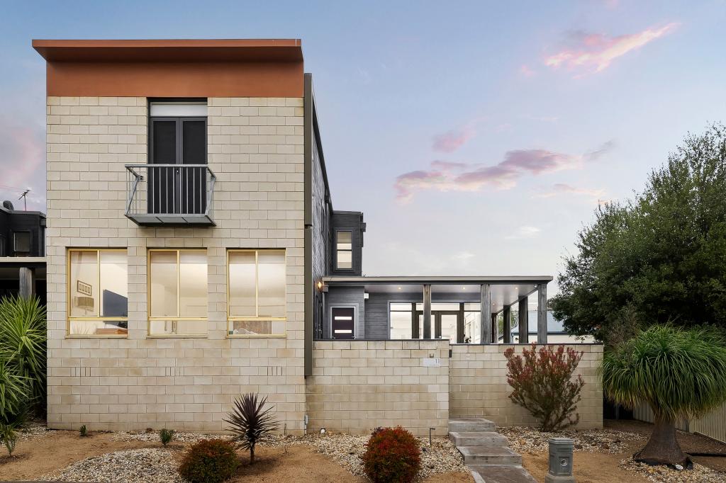 11 Outlook Way, Sunbury, VIC 3429