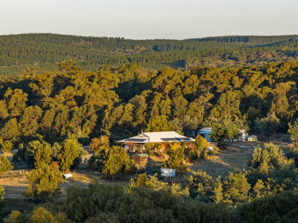 3735 Midland Hwy, Eganstown, VIC 3461